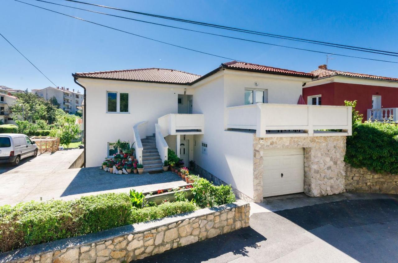 Apartments Toni Banjol Exterior photo